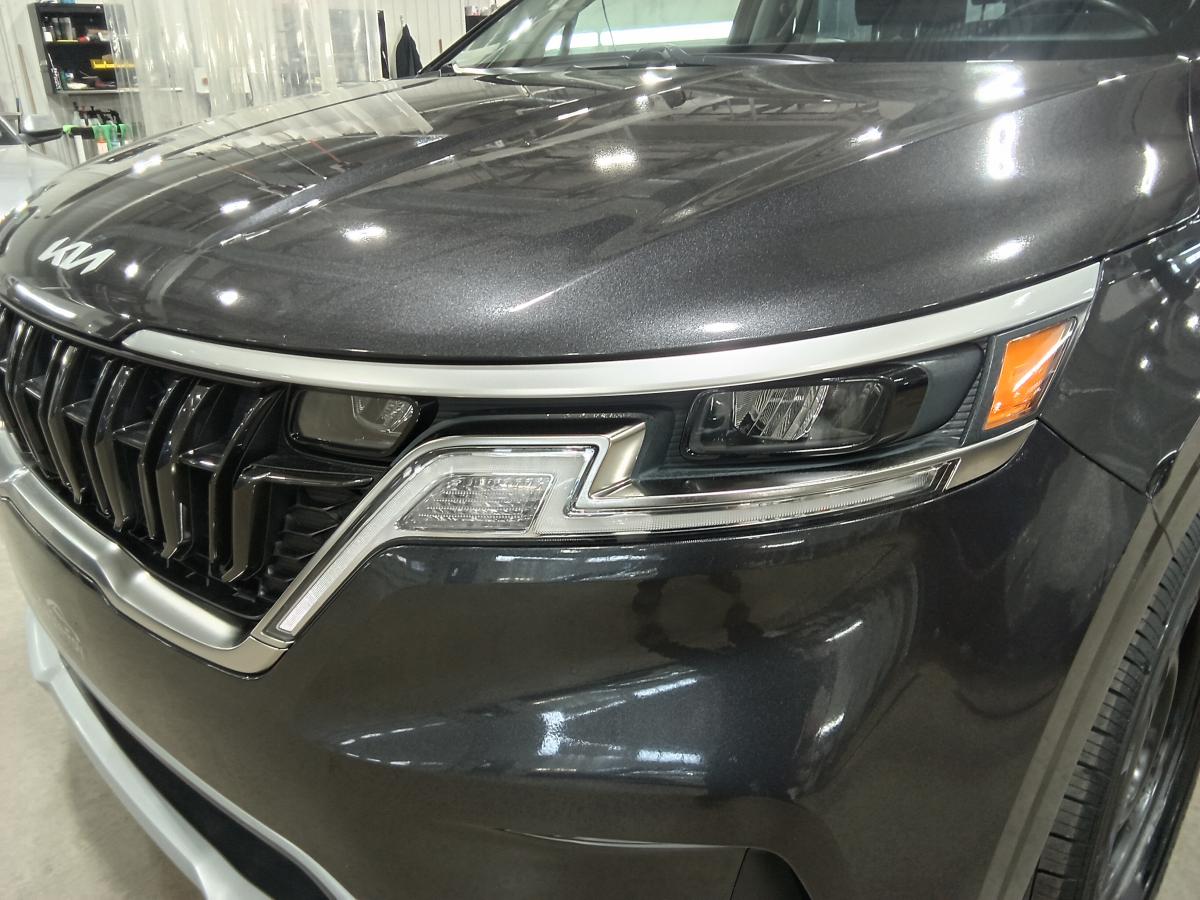 2023 Kia Carnival - Image 9