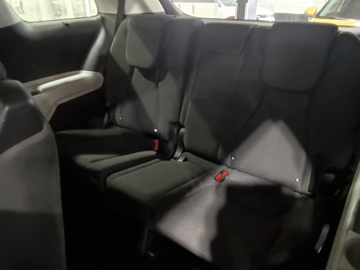 2023 Kia Carnival - Image 20