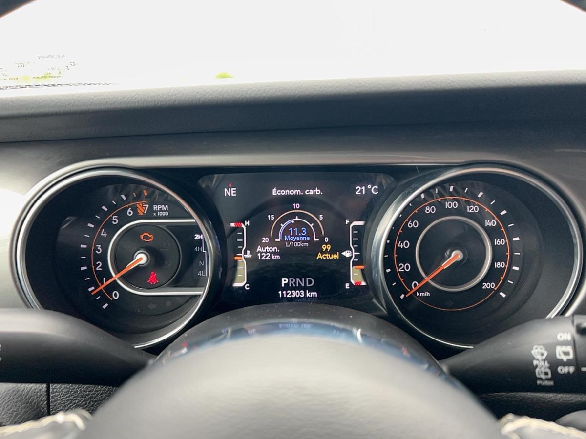 2020 Jeep Wrangler - Image 17