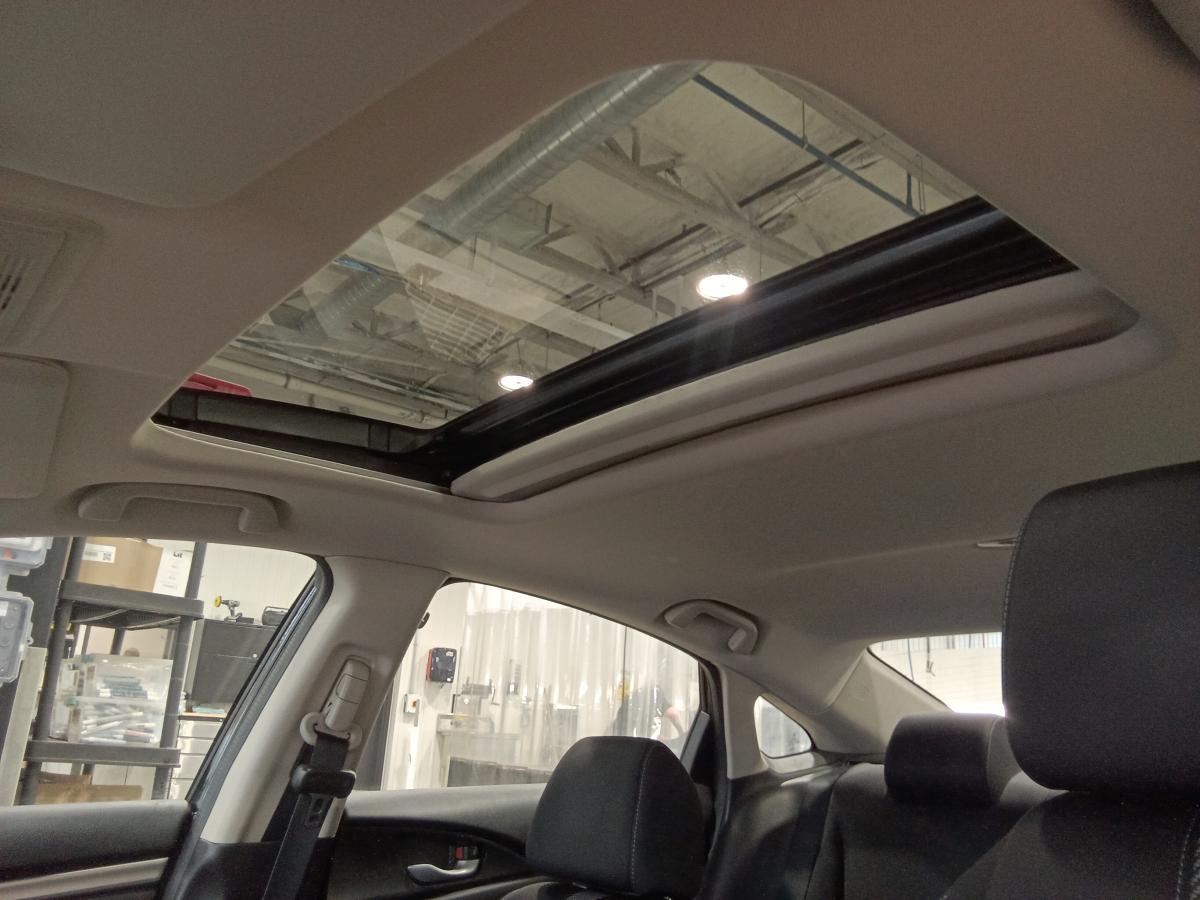 2016 Honda Civic - Image 2