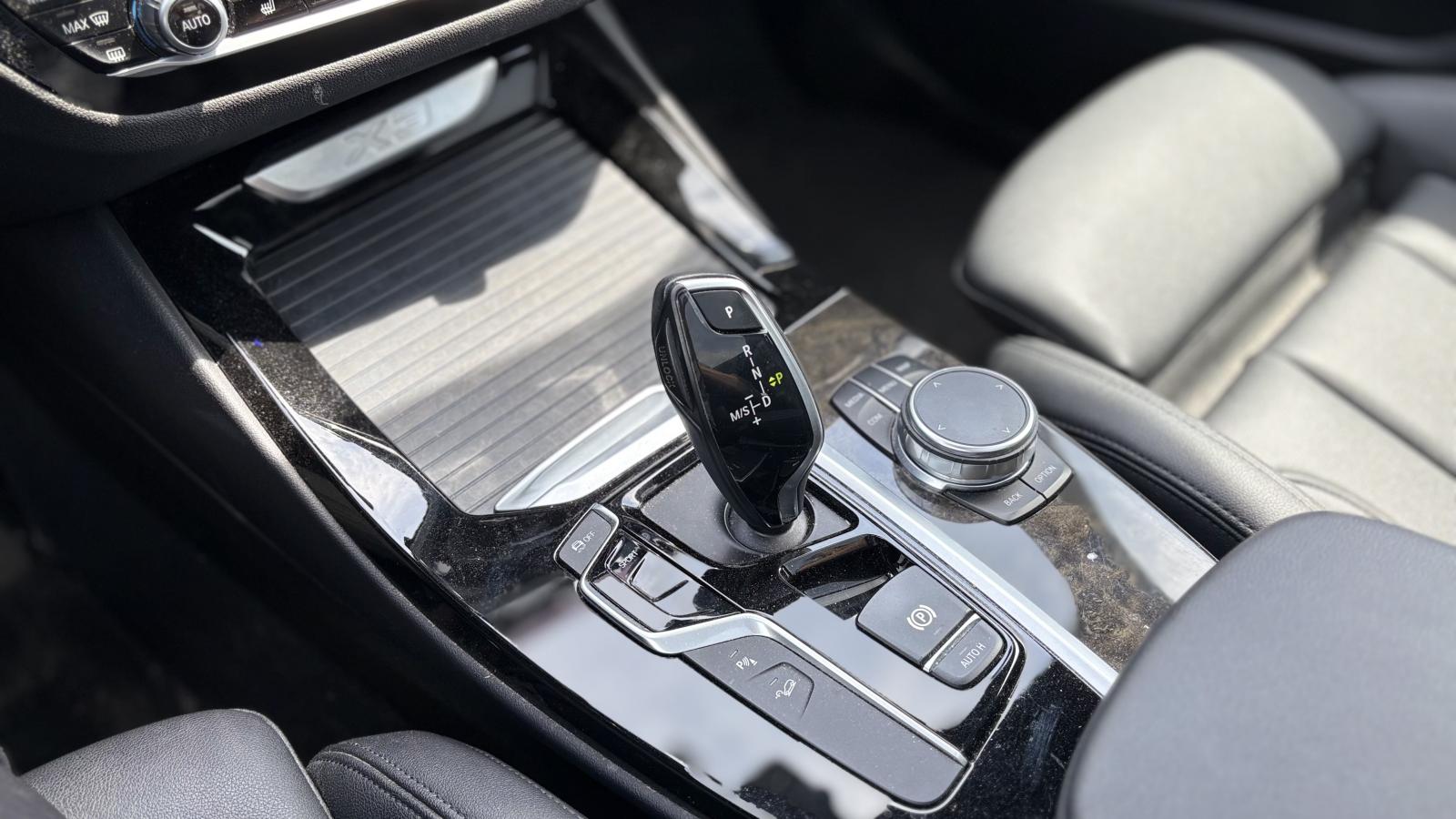 2018 BMW X3 - Image 25