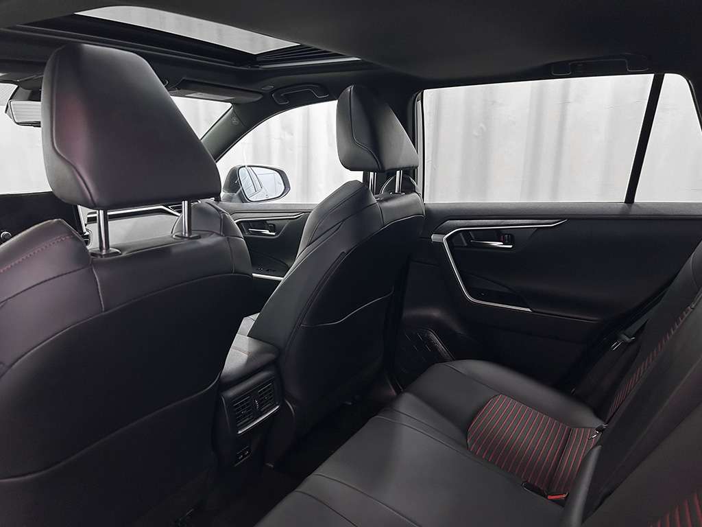 2023 Toyota Rav4 Prime - Image 17