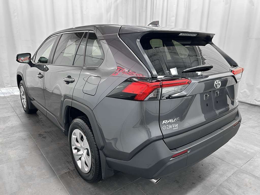 2023 Toyota Rav4 - Image 4