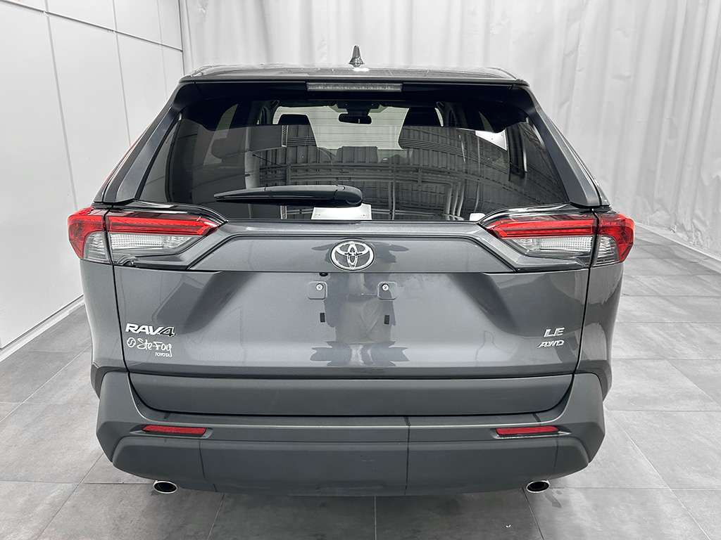 2023 Toyota Rav4 - Image 5
