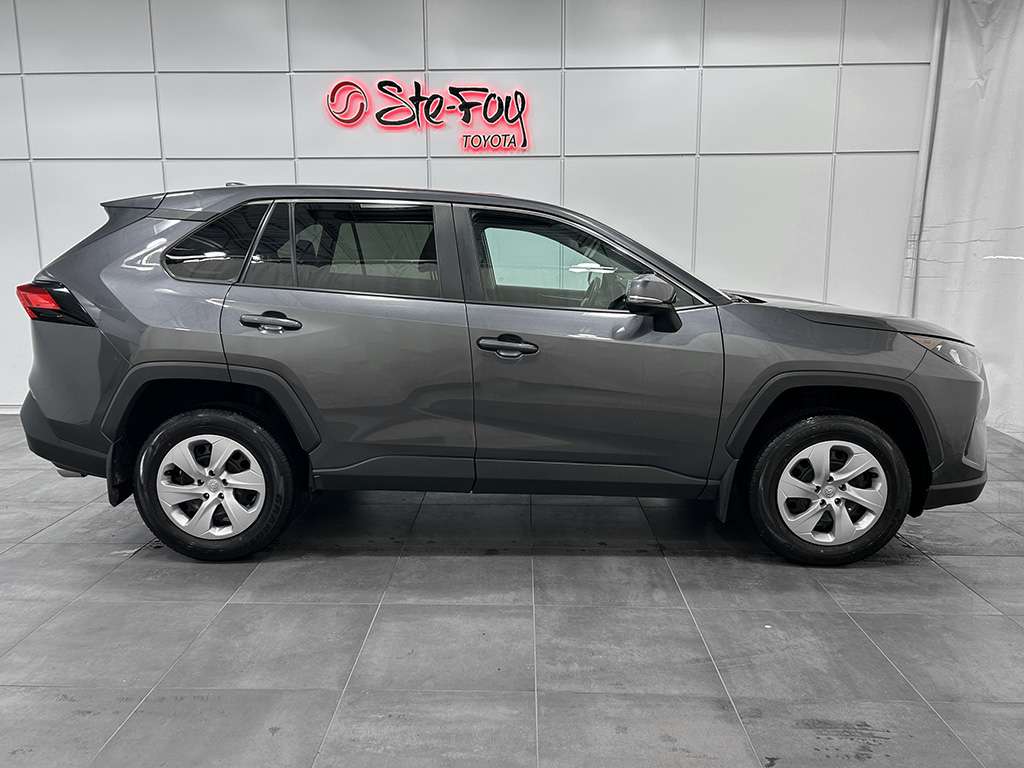 2023 Toyota Rav4 - Image 7