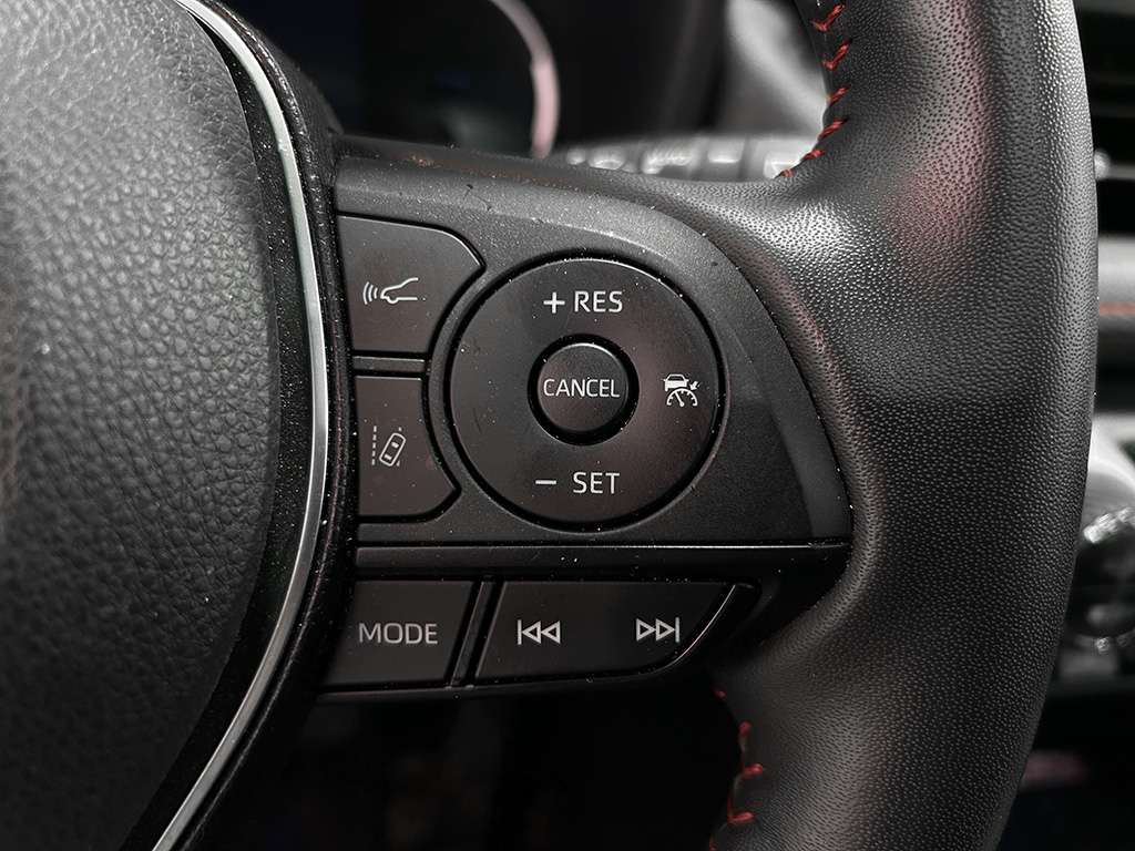 2022 Toyota Rav4 Prime - Image 12