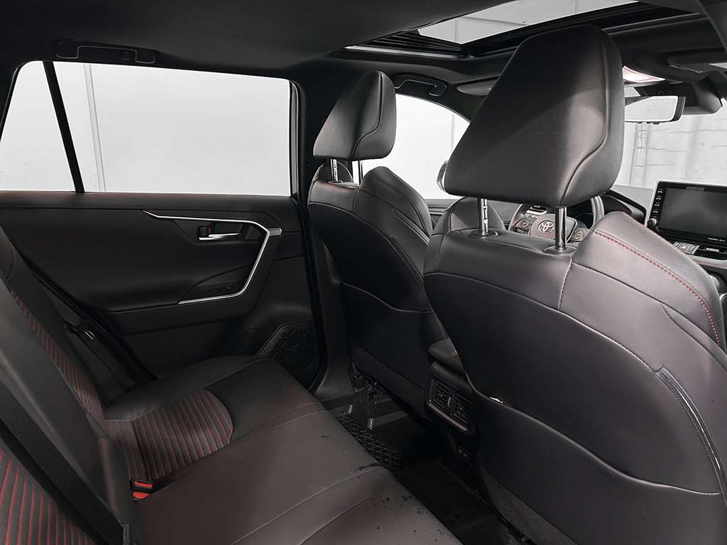 2022 Toyota Rav4 Prime - Image 19