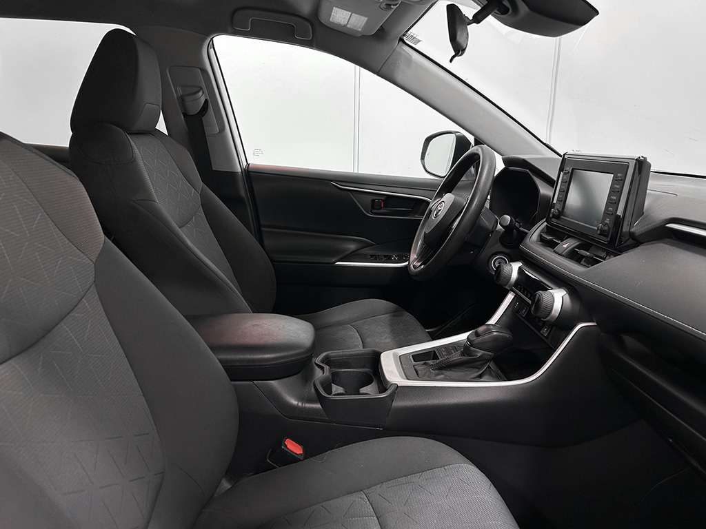 2020 Toyota Rav4 - Image 21