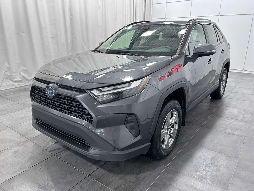 2023 Toyota Rav4 - Image 3