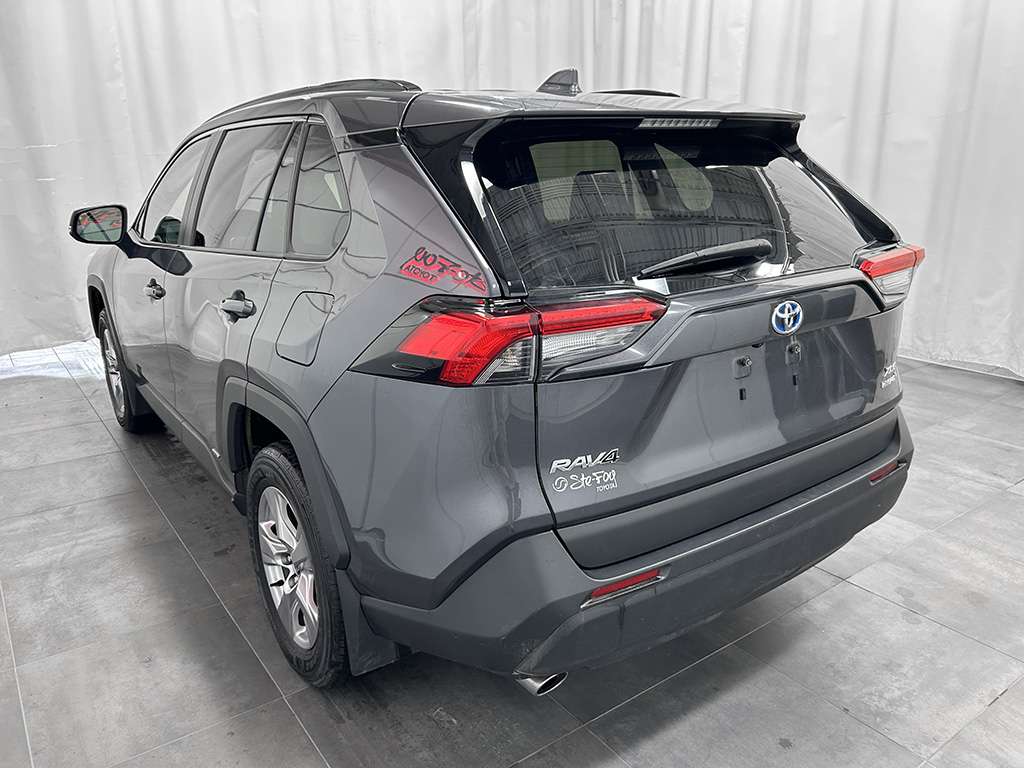 2023 Toyota Rav4 - Image 4