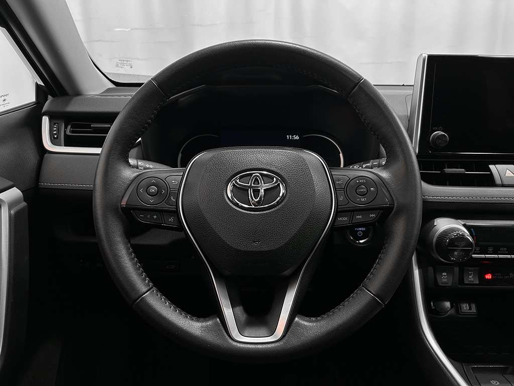 2023 Toyota Rav4 - Image 10