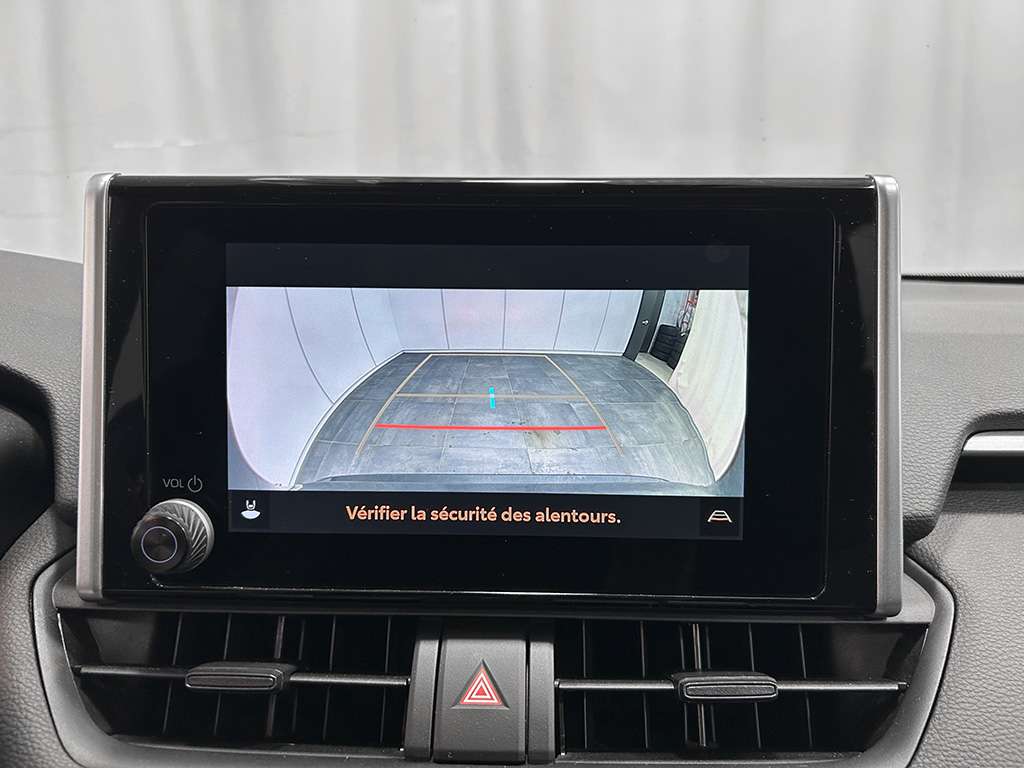 2023 Toyota Rav4 - Image 14