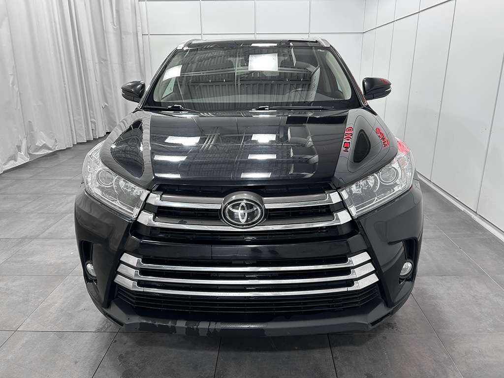 2018 Toyota Highlander - Image 2