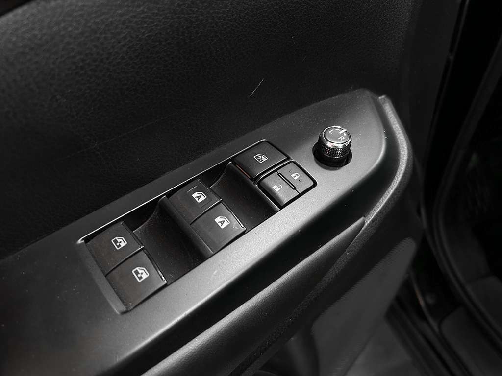 2018 Toyota Highlander - Image 9