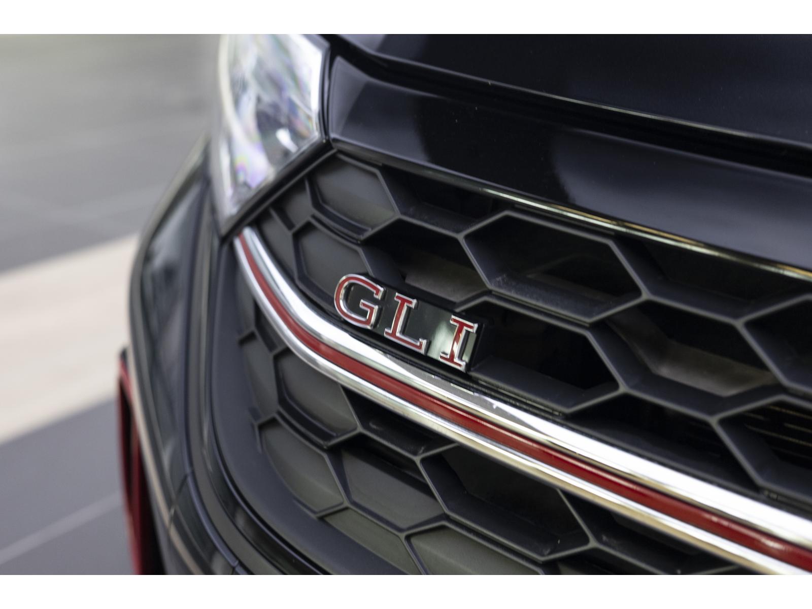 2024 Volkswagen Jetta - Image 5