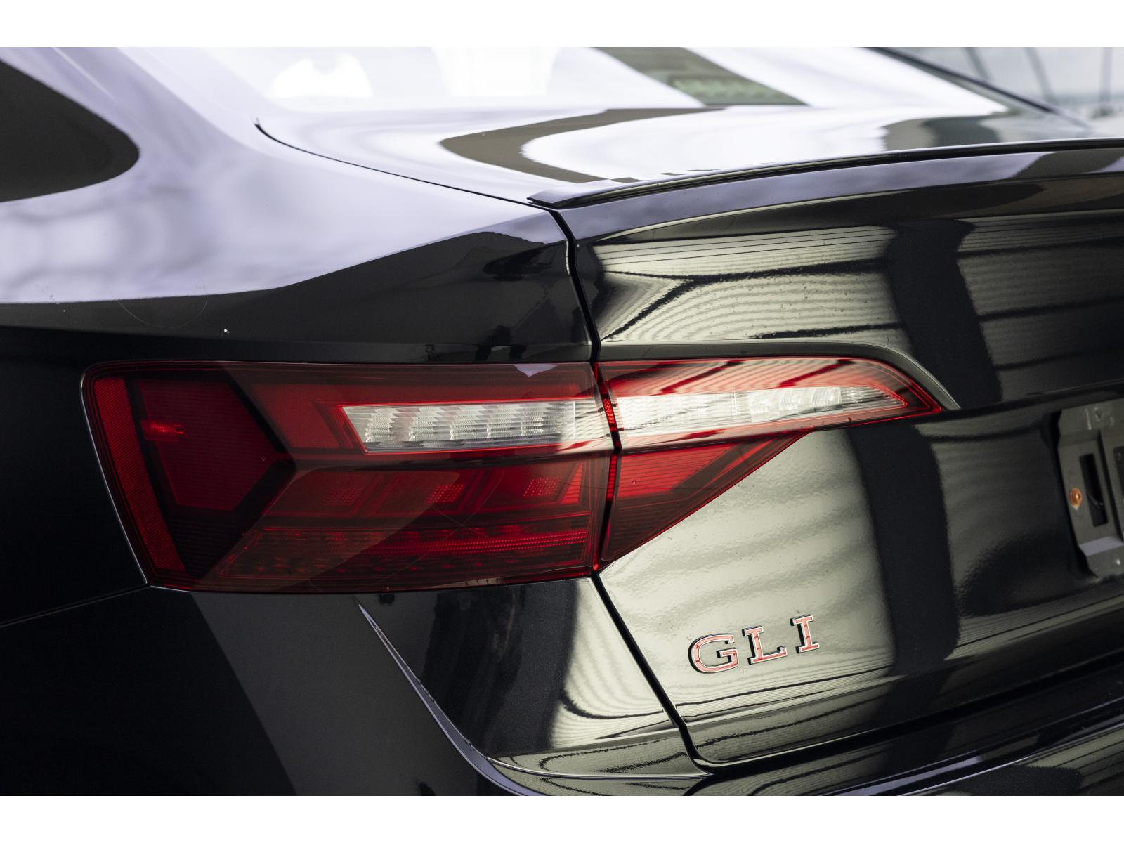 2024 Volkswagen Jetta - Image 11