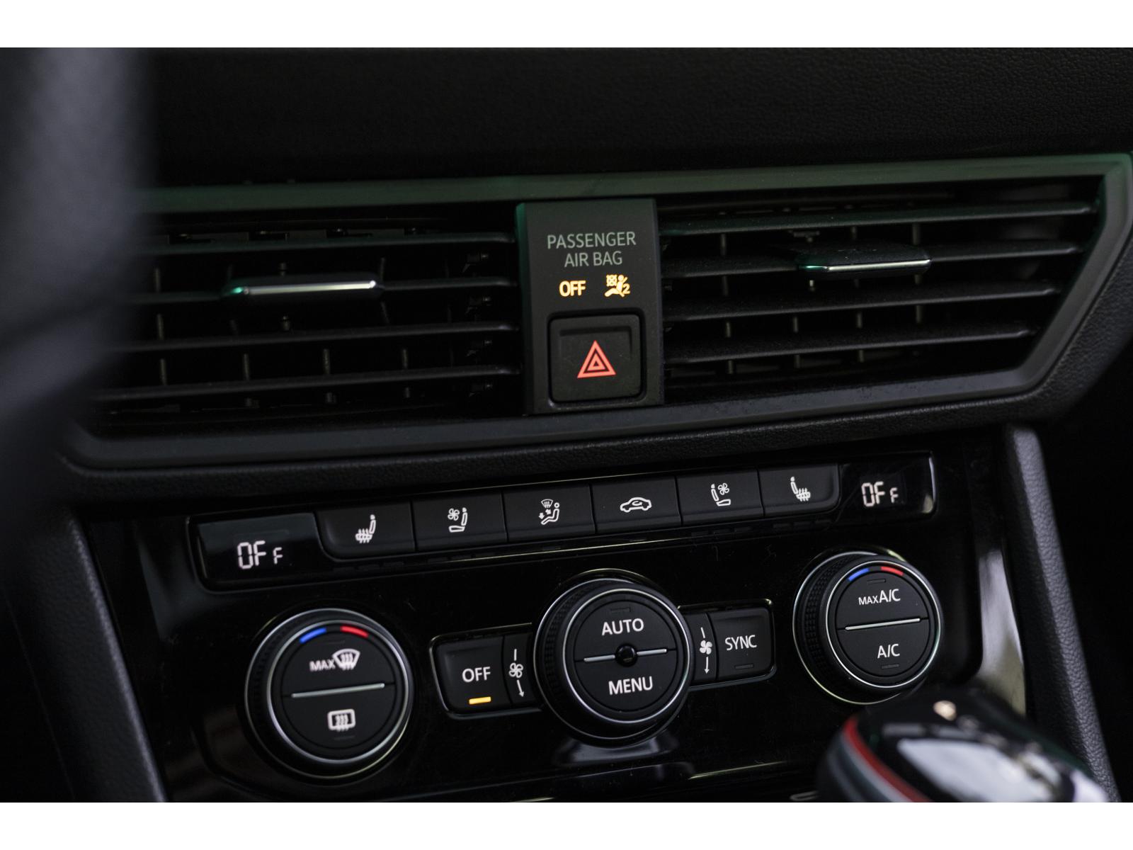 2024 Volkswagen Jetta - Image 24