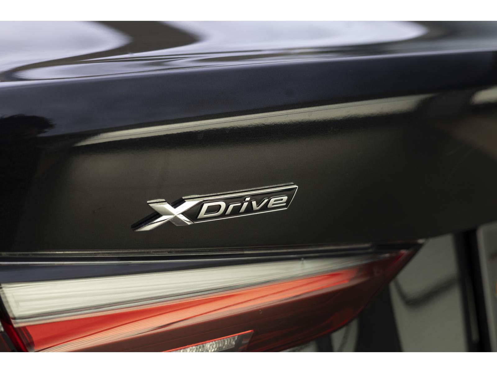 2024 BMW 4 - Image 9