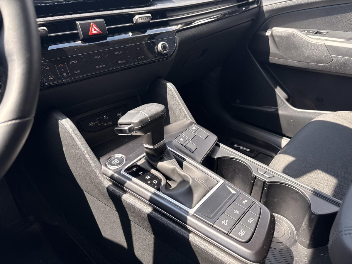 2026 Kia Sportage - Image 17