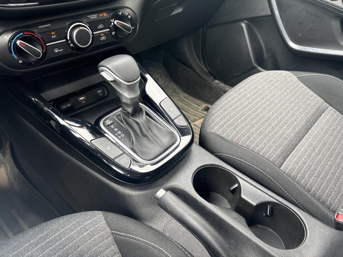 2023 Kia Soul - Image 16