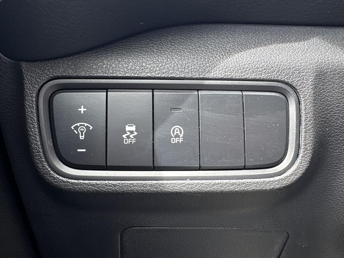 2023 Kia Soul - Image 18