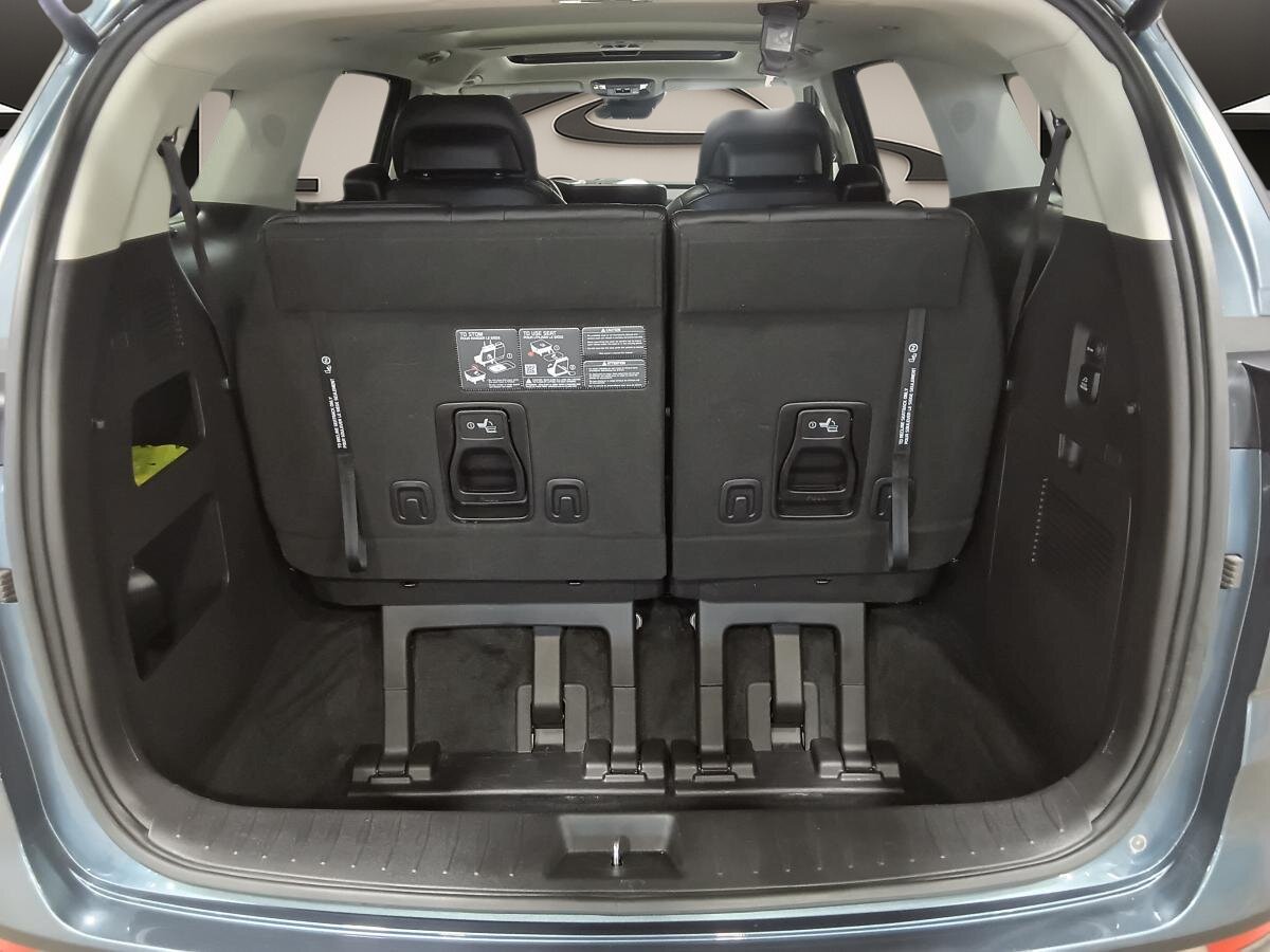 2024 Kia Carnival - Image 10