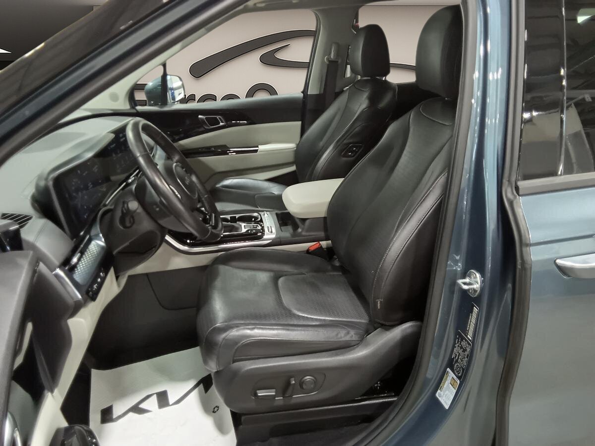 2024 Kia Carnival - Image 17