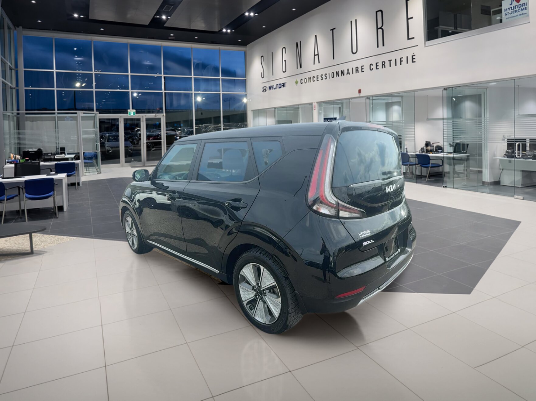 2023 Kia Soul EV - Image 4