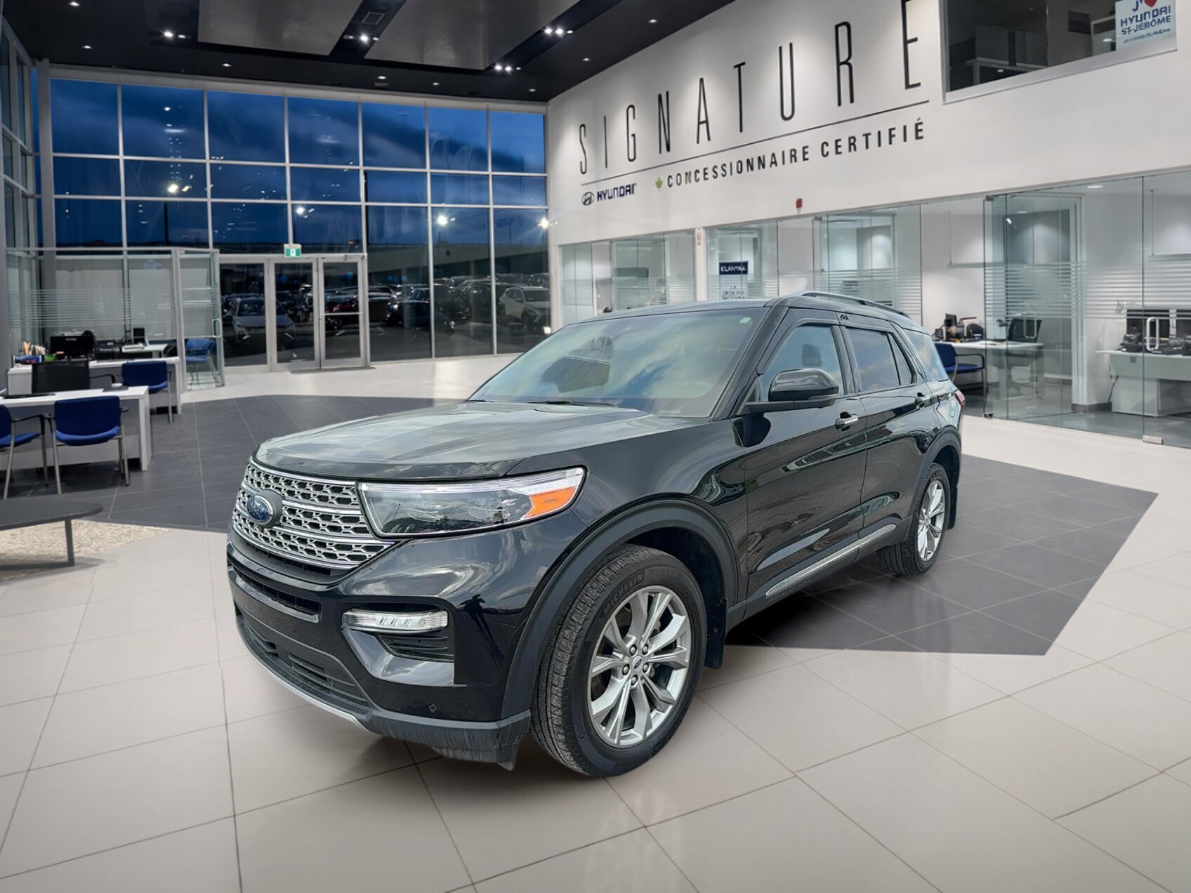 2023 Ford Explorer - Image 1
