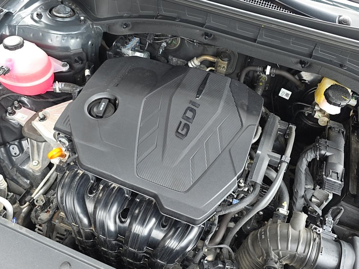 2025 Kia Sorento - Image 21