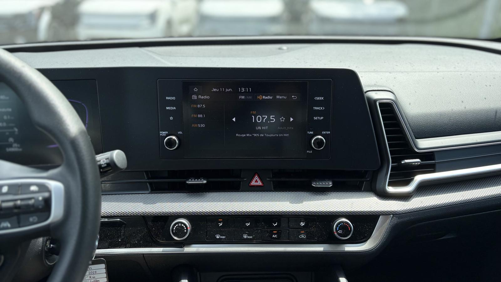 2023 Kia Sportage - Image 19