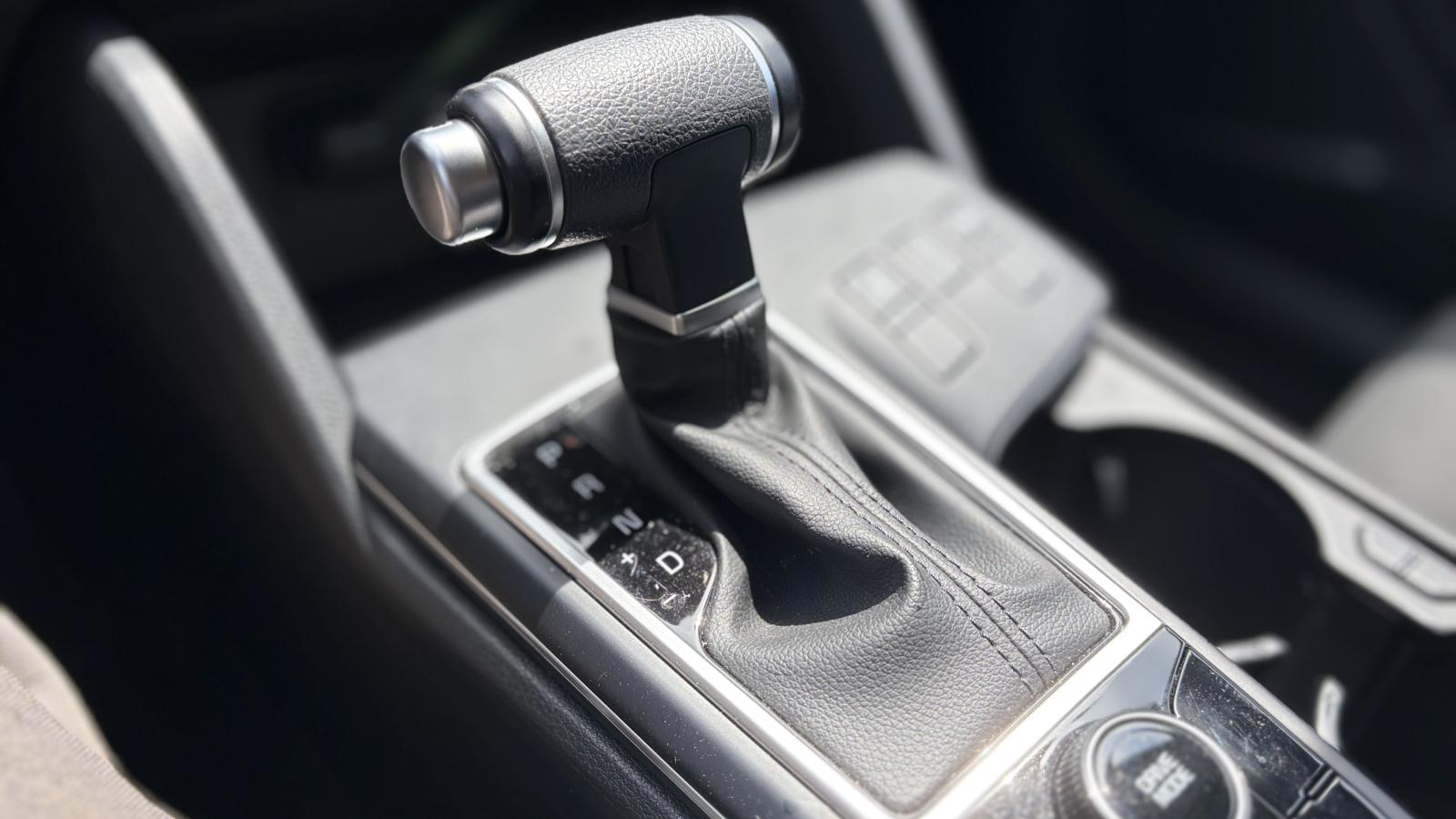 2023 Kia Sportage - Image 22