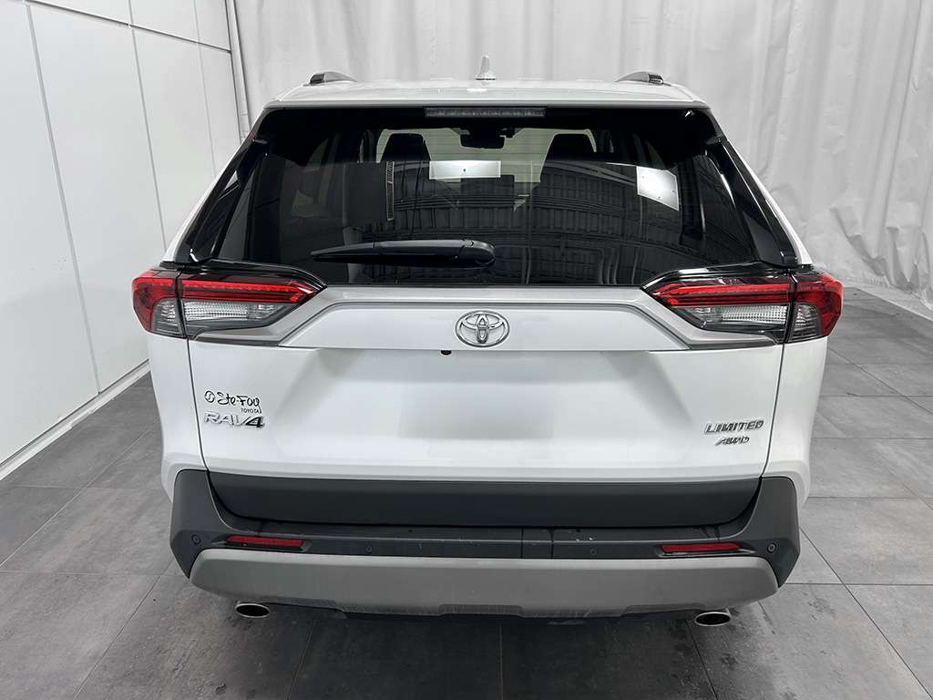 2023 Toyota Rav4 - Image 5