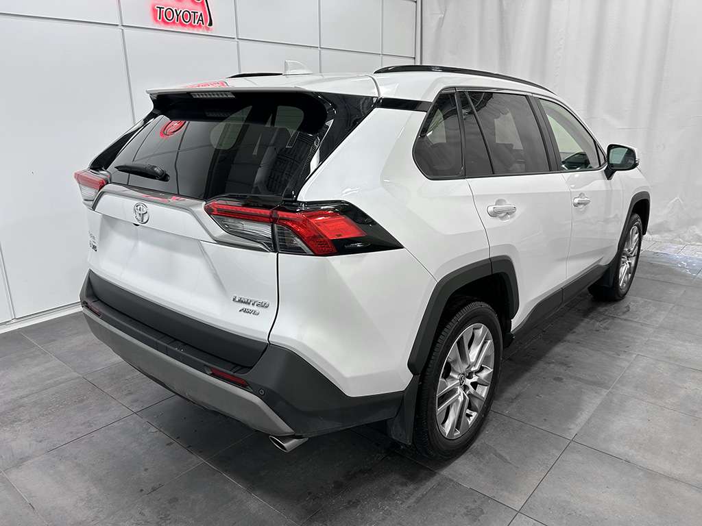 2023 Toyota Rav4 - Image 6