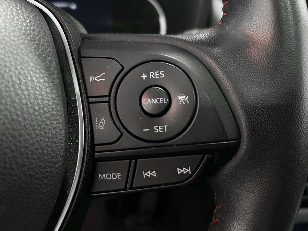2021 Toyota Rav4 - Image 11