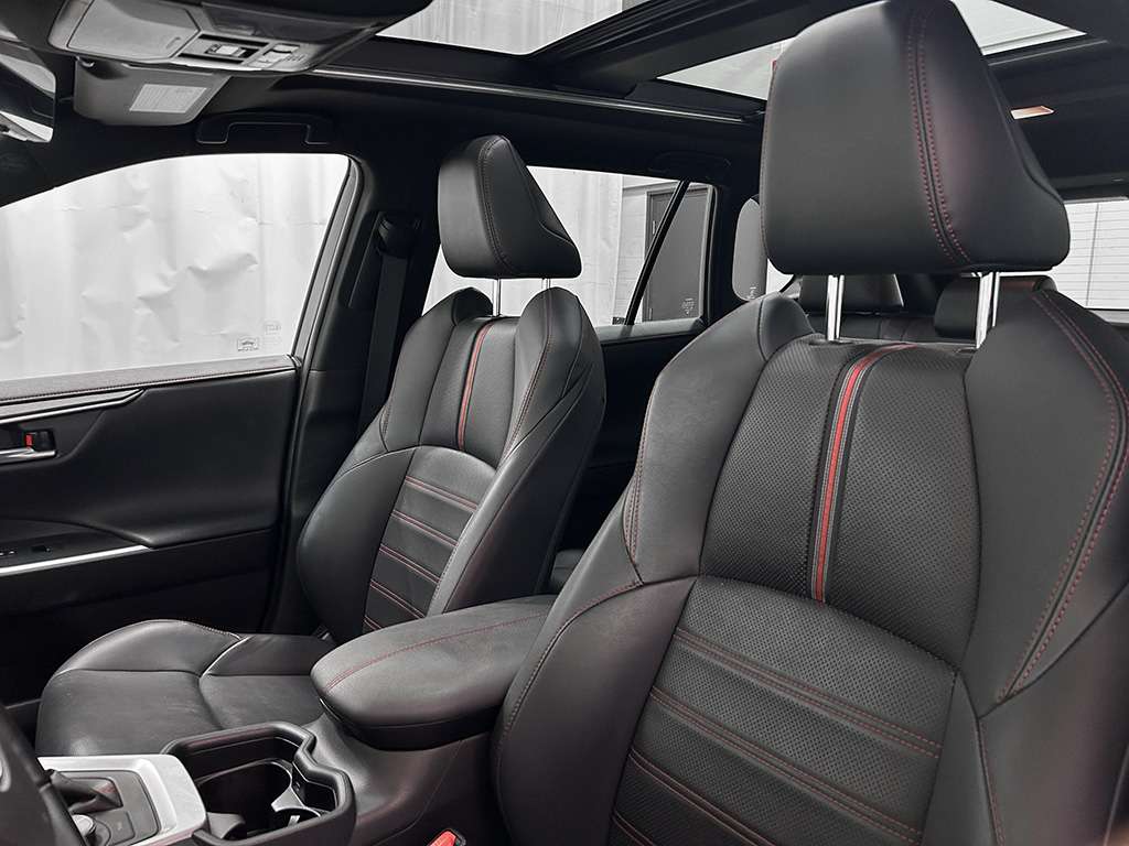 2021 Toyota Rav4 - Image 15