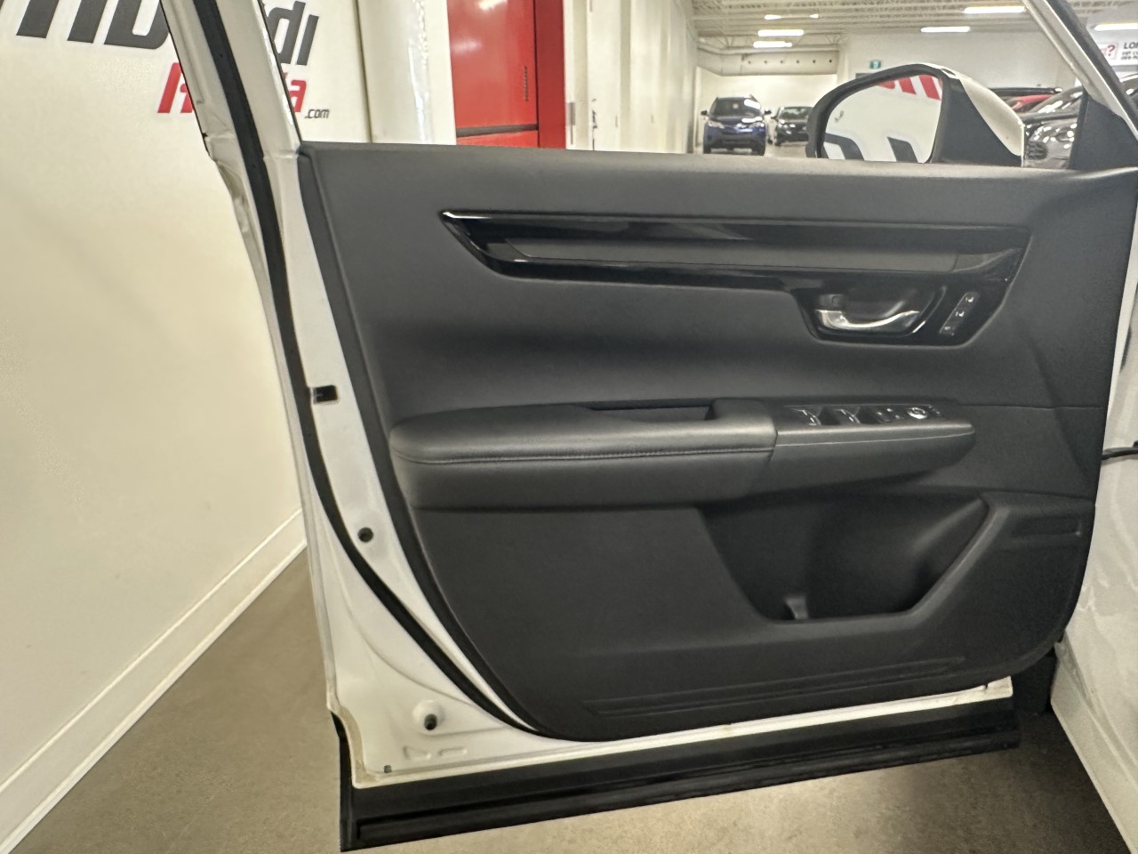 2023 Honda CR-V - Image 10