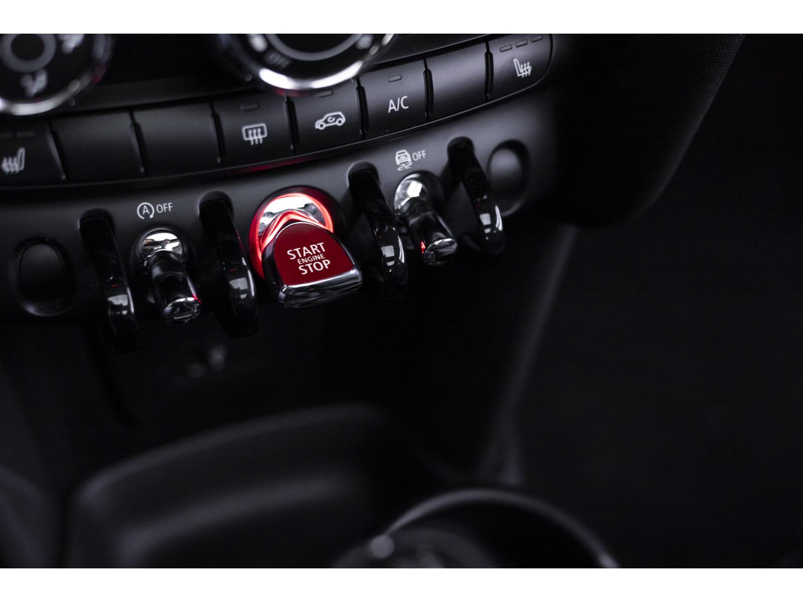 2019 Mini Cooper - Image 23