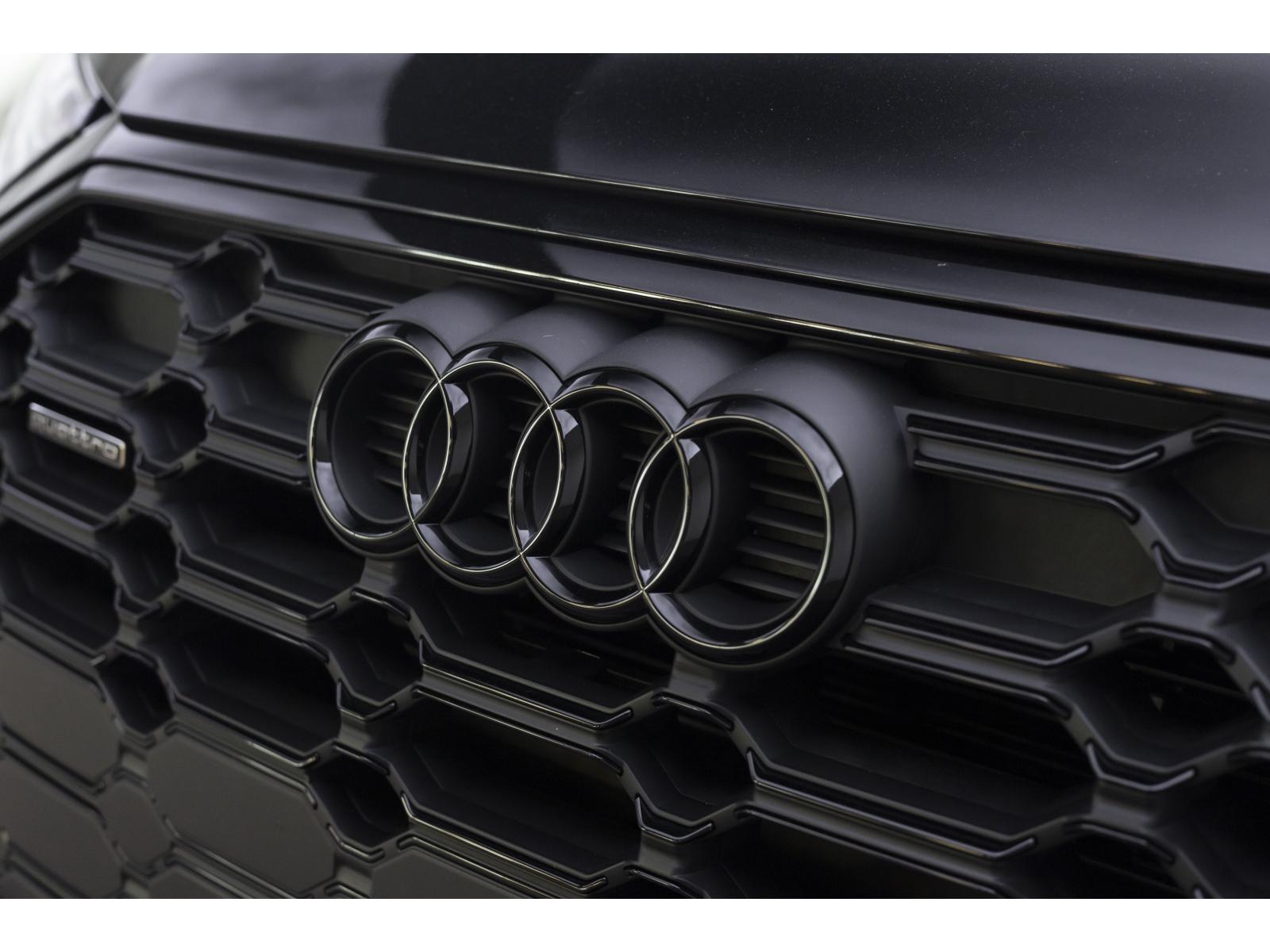2025 Audi Q5 - Image 4