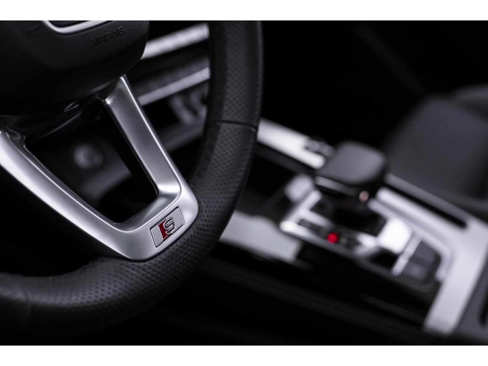 2025 Audi Q5 - Image 19
