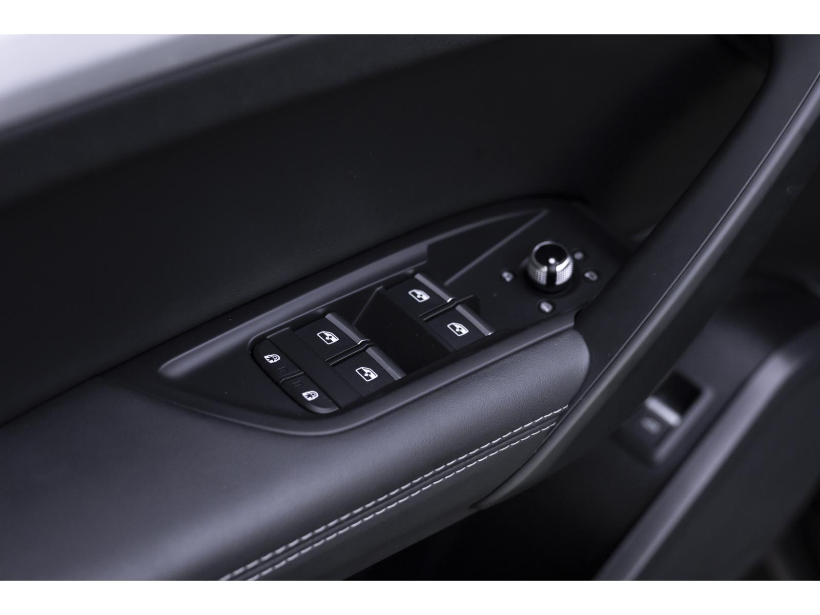 2025 Audi Q5 - Image 21