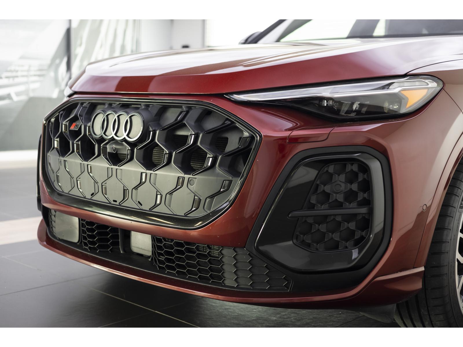 2025 Audi SQ5 - Image 3