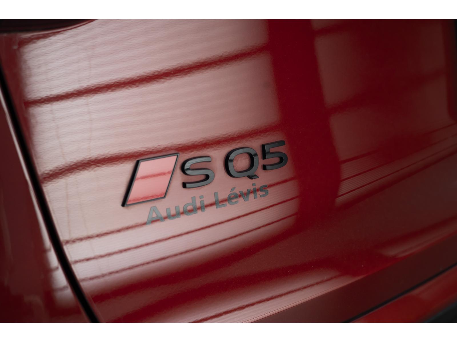 2025 Audi SQ5 - Image 9