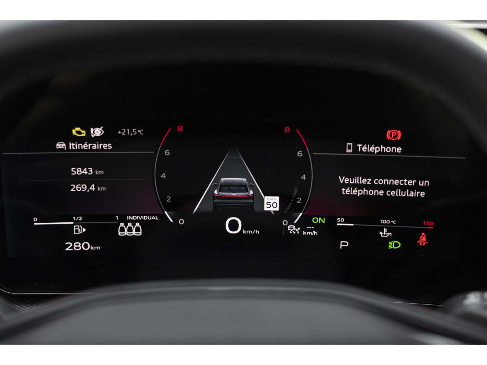 2025 Audi SQ5 - Image 21