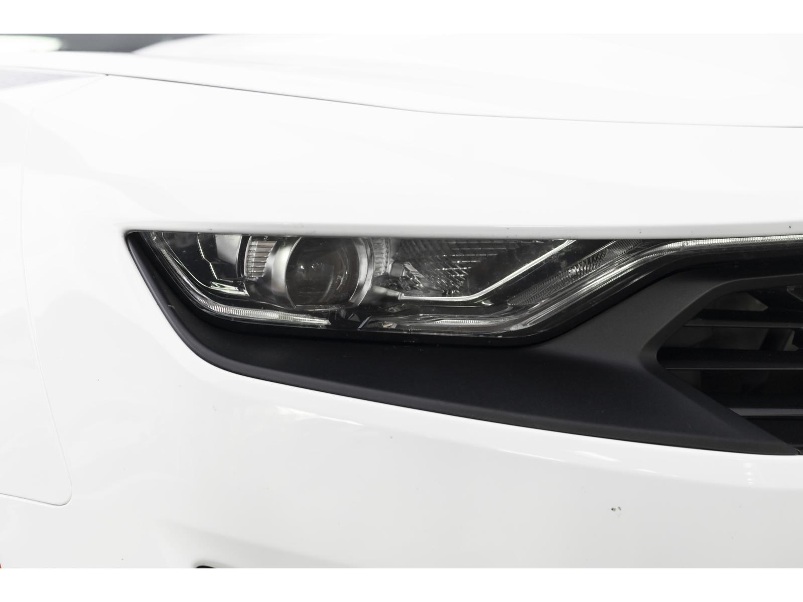 2023 Chevrolet Camaro - Image 2