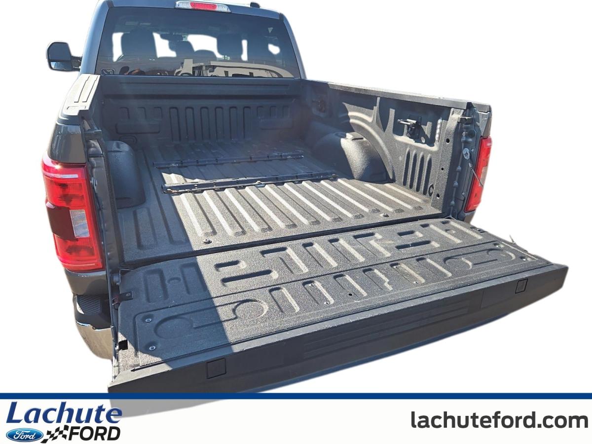 2023 Ford F-150 - Image 18