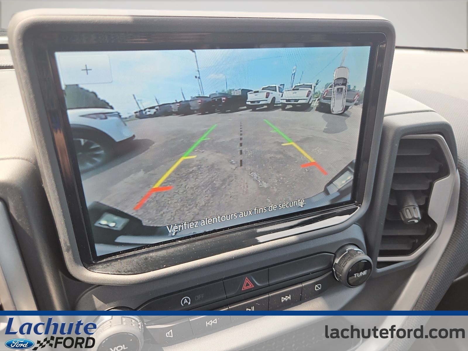 2022 Ford Bronco Sport - Image 17