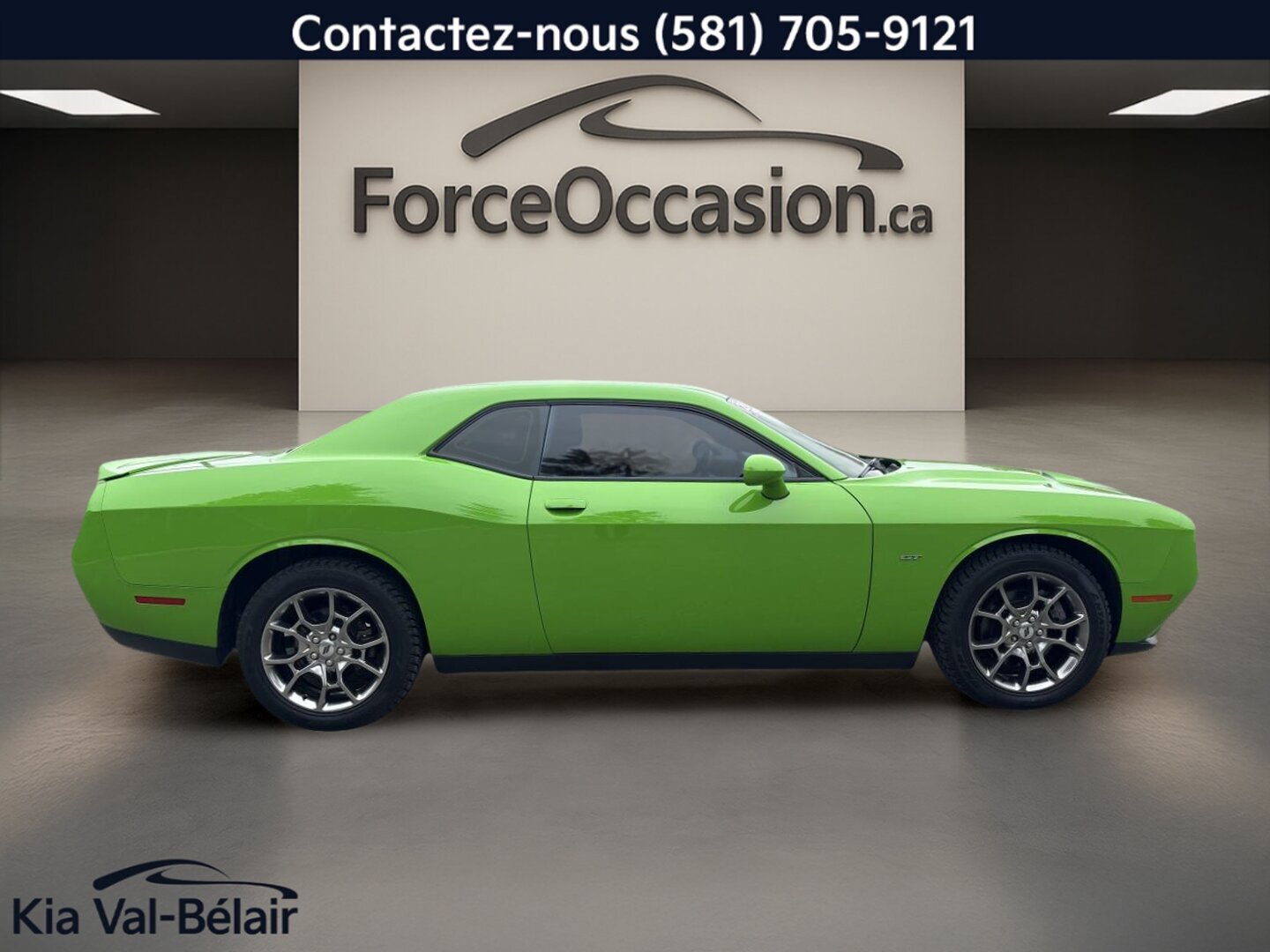 2017 Dodge Challenger - Image 10
