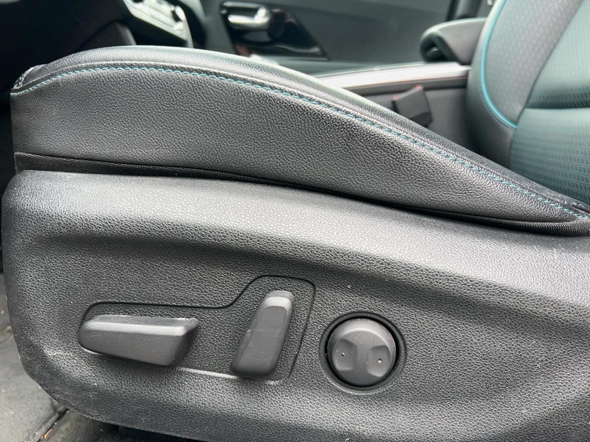 2020 Kia Niro - Image 7