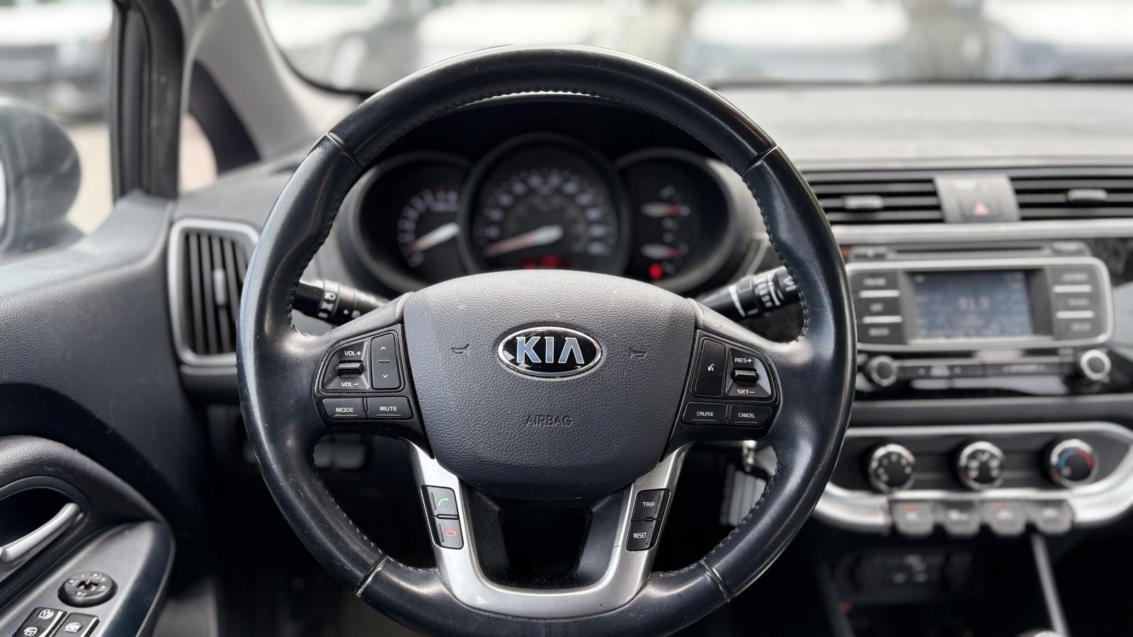 2017 Kia Rio - Image 8